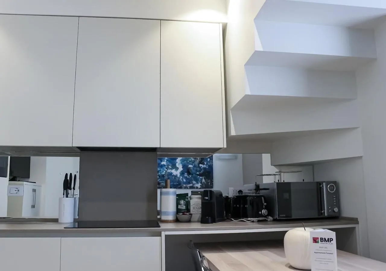Bmp Apartment Atmosphere 1 Centrale Con Garage Riccione Italien