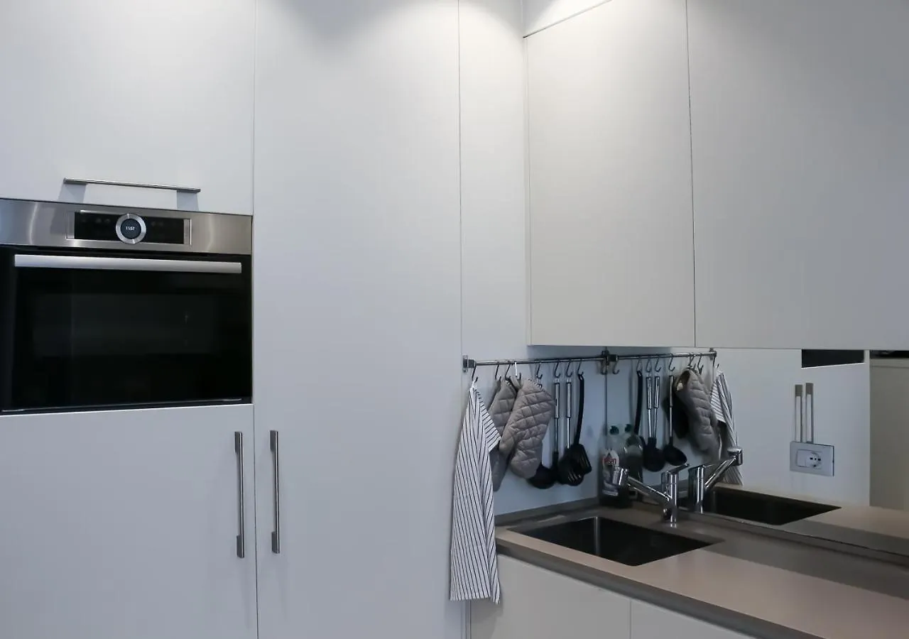 Bmp Apartment Atmosphere 1 Centrale Con Garage Riccione