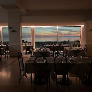 Kent Hotel